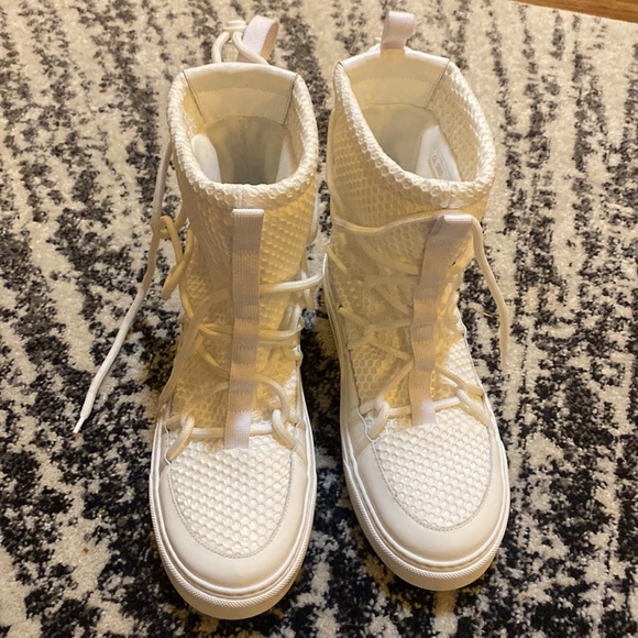 Christian Dior Calfskin Resille Dior Solar Ankle Boot 40 White - Picture 1 of 8